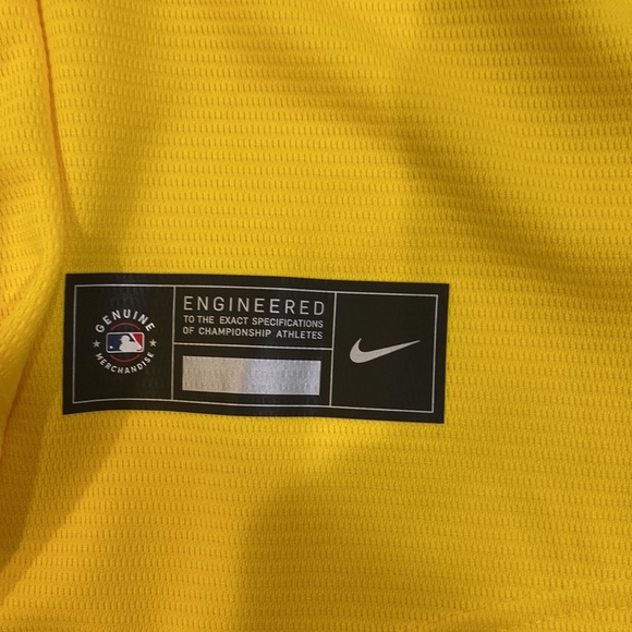 6️⃣1️⃣7️⃣ Boston Red Sox special edition jersey - Picture 4 of 5